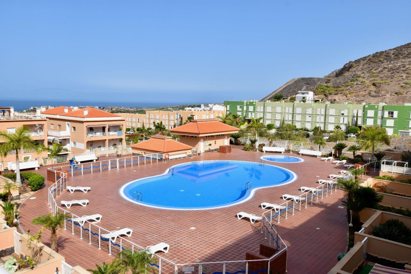 Apartamento de 3 habitaciónes, Calle Acebuche 1, venta, Tenerife, Spai