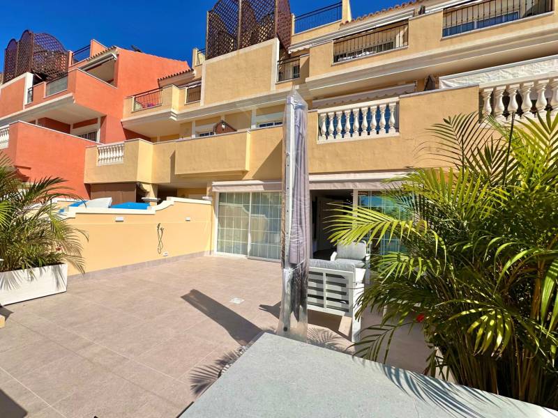 EXCEPCIONAL APARTAMENTO EN GRANADA PARK LOS CRISTIANOS