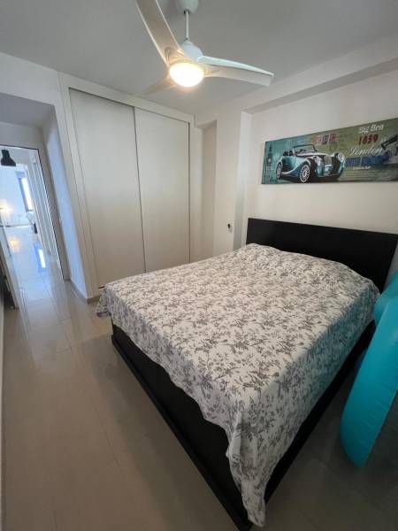 BONITO APARTAMENTO EN UNA EXCELENTE UBICACIÓN