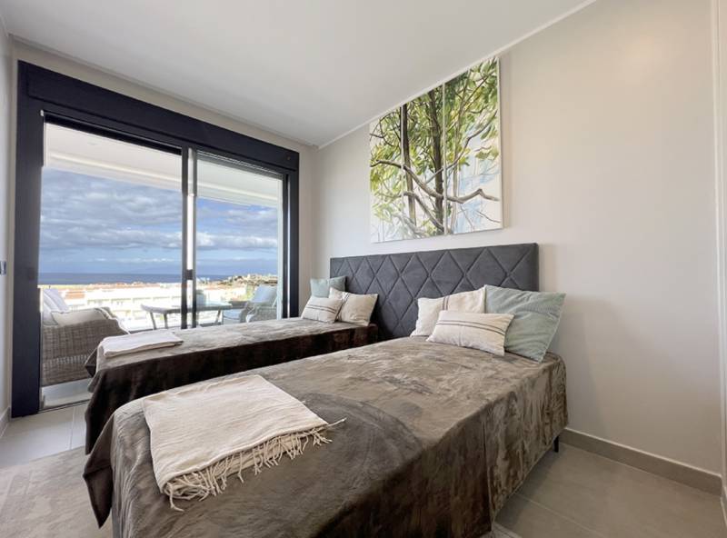 APARTAMENTO DE LUJO EN COSTA ADEJE 